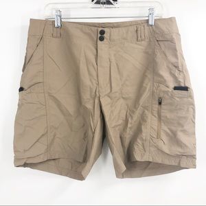 NWT REI tan nylon hiking cargo shorts Sahara 14